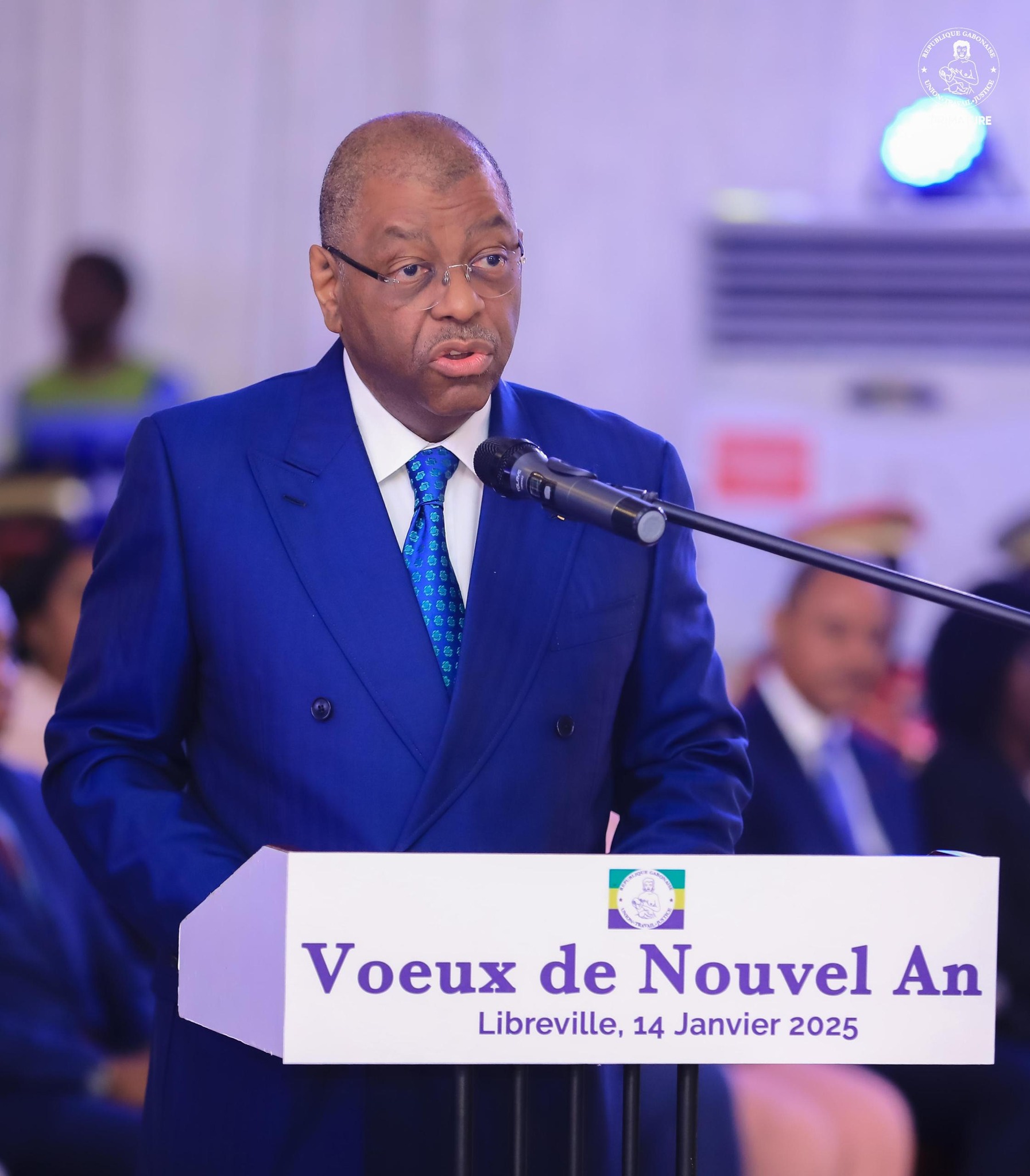 présentation officielle des vœux au Premier Ministre , Chef du Gouvernement