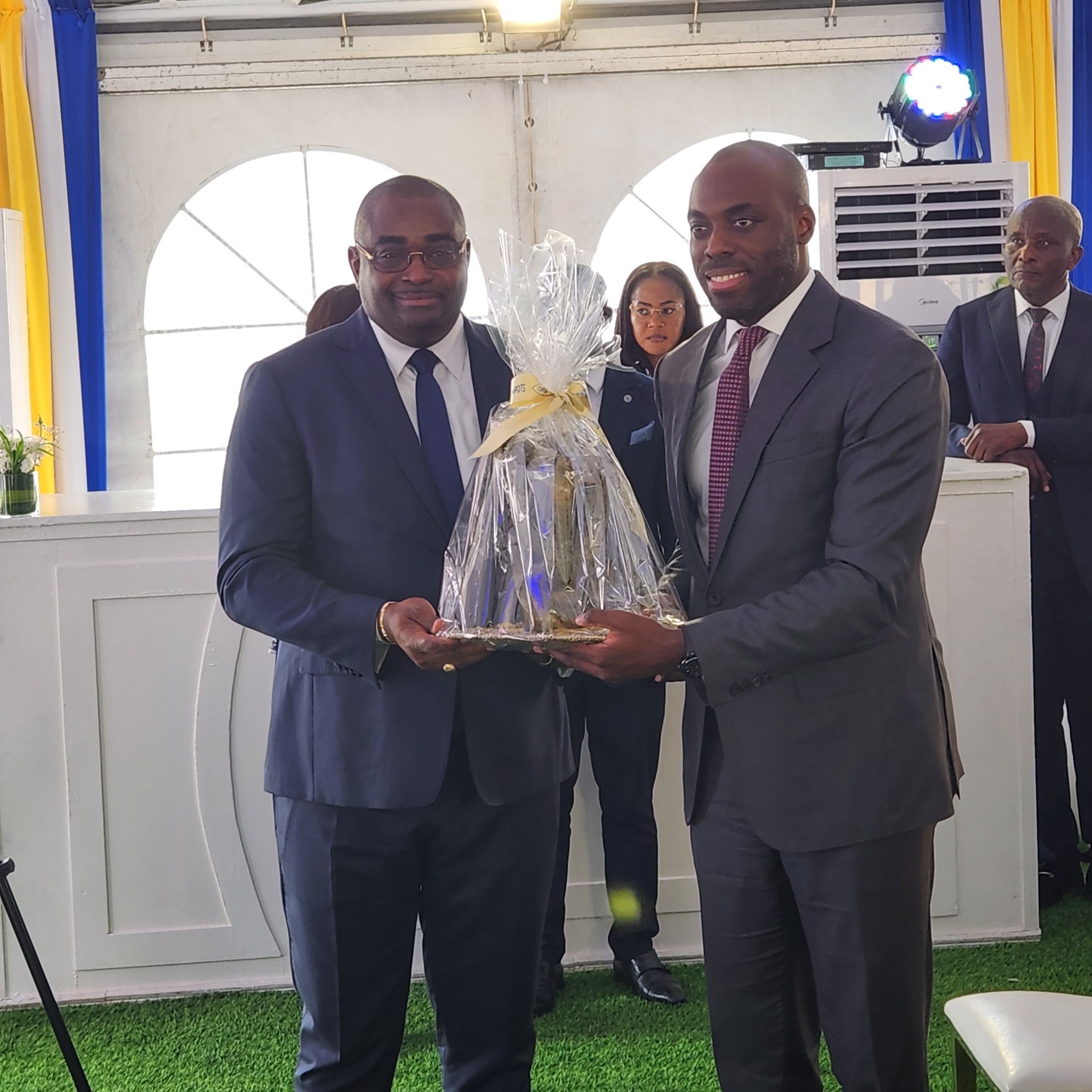 𝐕𝐢𝐬𝐢𝐭𝐞 𝐝𝐞𝐬 𝐃𝐢𝐫𝐞𝐜𝐭𝐢𝐨𝐧𝐬 𝐆𝐞́𝐧𝐞́𝐫𝐚𝐥𝐞𝐬 𝐩𝐚𝐫 𝐥𝐞 𝐌𝐢𝐧𝐢𝐬𝐭𝐫𝐞 𝐝𝐞 𝐥’𝐄𝐜𝐨𝐧𝐨𝐦𝐢𝐞 𝐞𝐭 𝐝𝐞𝐬 𝐏𝐚𝐫𝐭𝐢𝐜𝐢𝐩𝐚𝐭𝐢𝐨𝐧𝐬