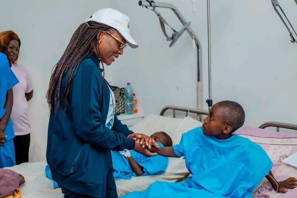 La caravane médico-chirurgicale à Ovan