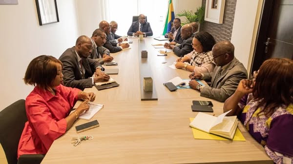 Réunion de synthèse sur les projets d’accès à l’Eau et à l’Electricité