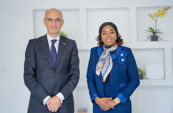 Rencontre entre la ministre de la pêche et l’ambassadeur de Turquie au Gabon