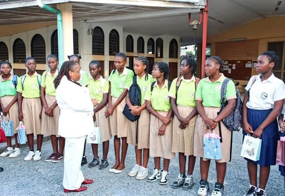 Visite au Collège Notre-Dame de la Providence