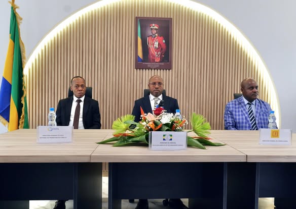 Remise d’attestations de formation au PNPE