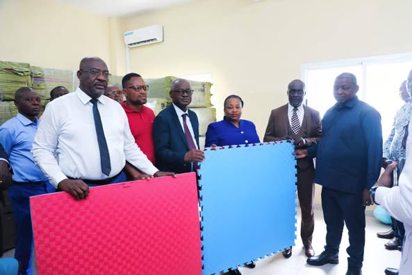 Réception des tapis d’EPS destinés aux Centres d’examen