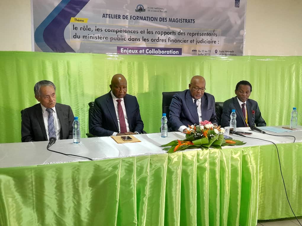 𝐎𝐔𝐕𝐄𝐑𝐓𝐔𝐑𝐄 𝐃’𝐔𝐍 𝐀𝐓𝐄𝐋𝐈𝐄𝐑 𝐃𝐄 𝐅𝐎𝐑𝐌𝐀𝐓𝐈𝐎𝐍 𝐃𝐄𝐒 𝐌𝐀𝐆𝐈𝐒𝐓𝐑𝐀𝐓𝐒