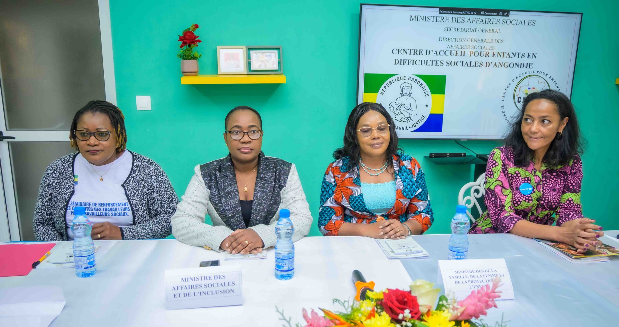LE MINISTÈRE DES AFFAIRES SOCIALES RENFORCE LA DÉFENSE DES DROITS DE L’ENFANT