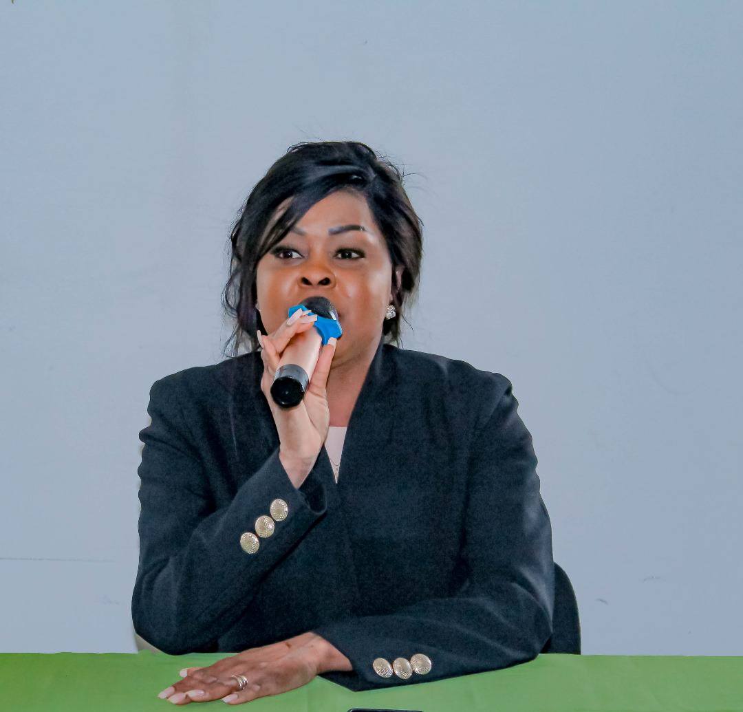 𝐋𝐀 𝐌𝐈𝐍𝐈𝐒𝐓𝐑𝐄 𝐃𝐄 𝐋’𝐄𝐍𝐓𝐑𝐄𝐏𝐑𝐄𝐍𝐄𝐔𝐑𝐈𝐀𝐓 𝐀𝐔 𝐋𝐀𝐍𝐂𝐄𝐌𝐄𝐍𝐓 𝐃𝐔 𝐇𝐔𝐁 𝐄𝐍𝐓𝐑𝐄𝐏𝐑𝐄𝐍𝐄𝐔𝐑𝐈𝐀𝐋 𝐃𝐄𝐒 𝐉𝐄𝐔𝐍𝐄𝐒 𝐀̀ 𝐋𝐀 𝐂𝐇𝐀𝐌𝐁𝐑𝐄 𝐍𝐀𝐓𝐈𝐎𝐍𝐀𝐋𝐄 𝐃𝐄𝐒 𝐌𝐄́𝐓𝐈𝐄𝐑𝐒 𝐃𝐄 𝐋’𝐀𝐑𝐓𝐈𝐒𝐀𝐍𝐀𝐓