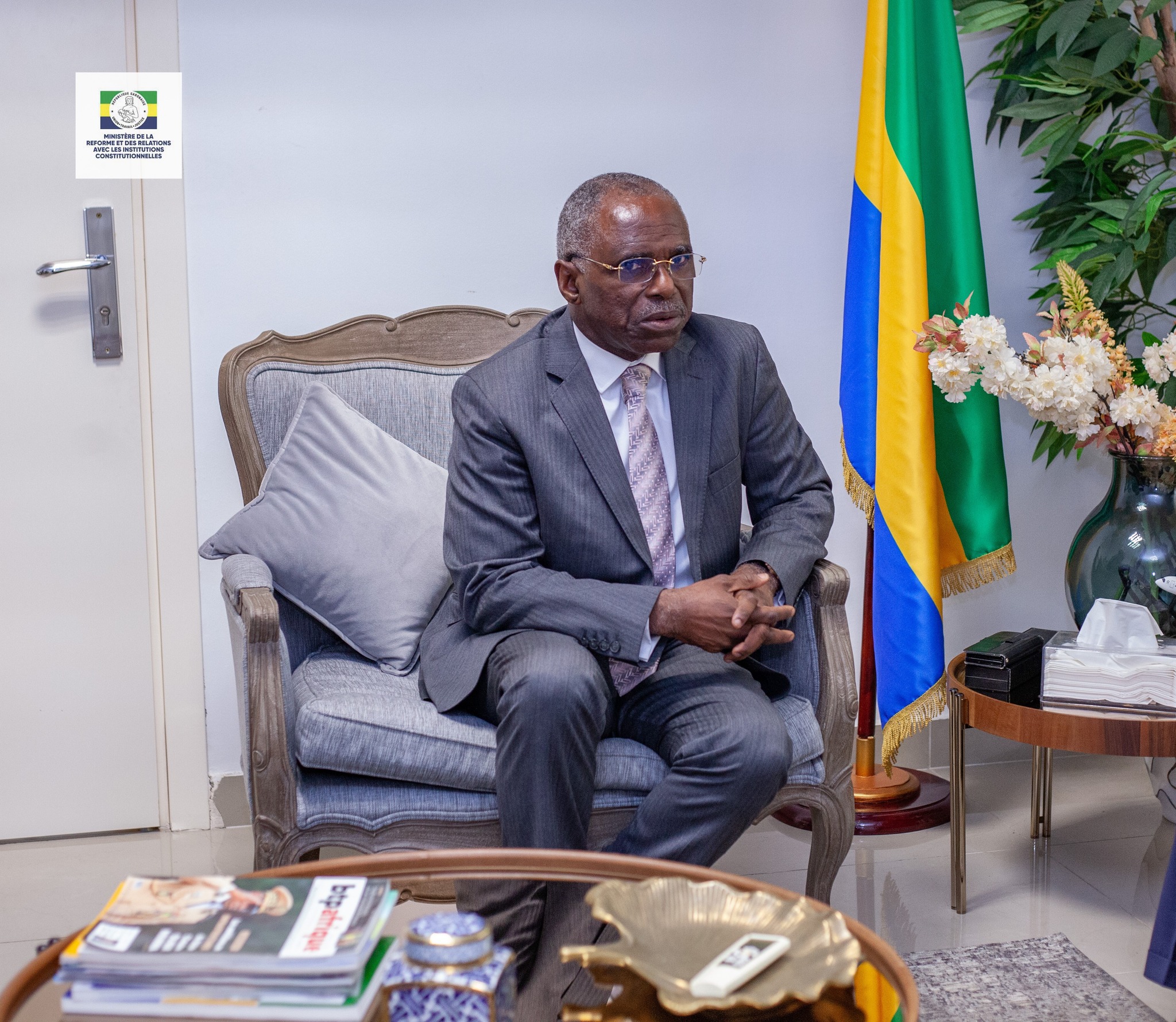 𝐑𝐞𝐧𝐟𝐨𝐫𝐜𝐞𝐦𝐞𝐧𝐭 𝐝𝐞𝐬 𝐫𝐞𝐥𝐚𝐭𝐢𝐨𝐧𝐬 𝐆𝐚𝐛𝐨𝐧 – 𝐂ô𝐭𝐞 𝐝’𝐈𝐯𝐨𝐢𝐫𝐞