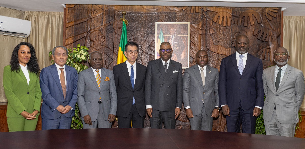 Le Gabon et AML Holdings explorent une collaboration pour la transformation locale du manganèse