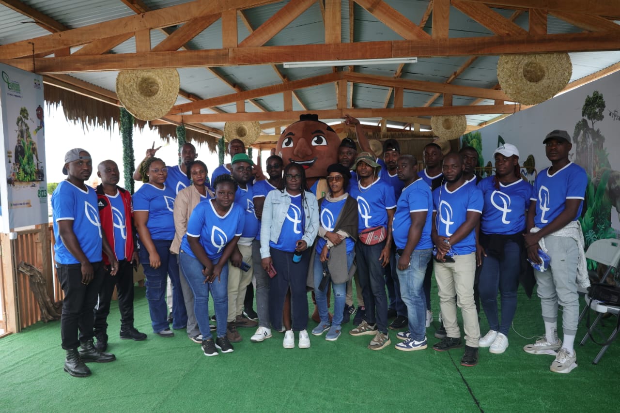 Les gabonais voyagent : Clean Africa en route avec la Caravane