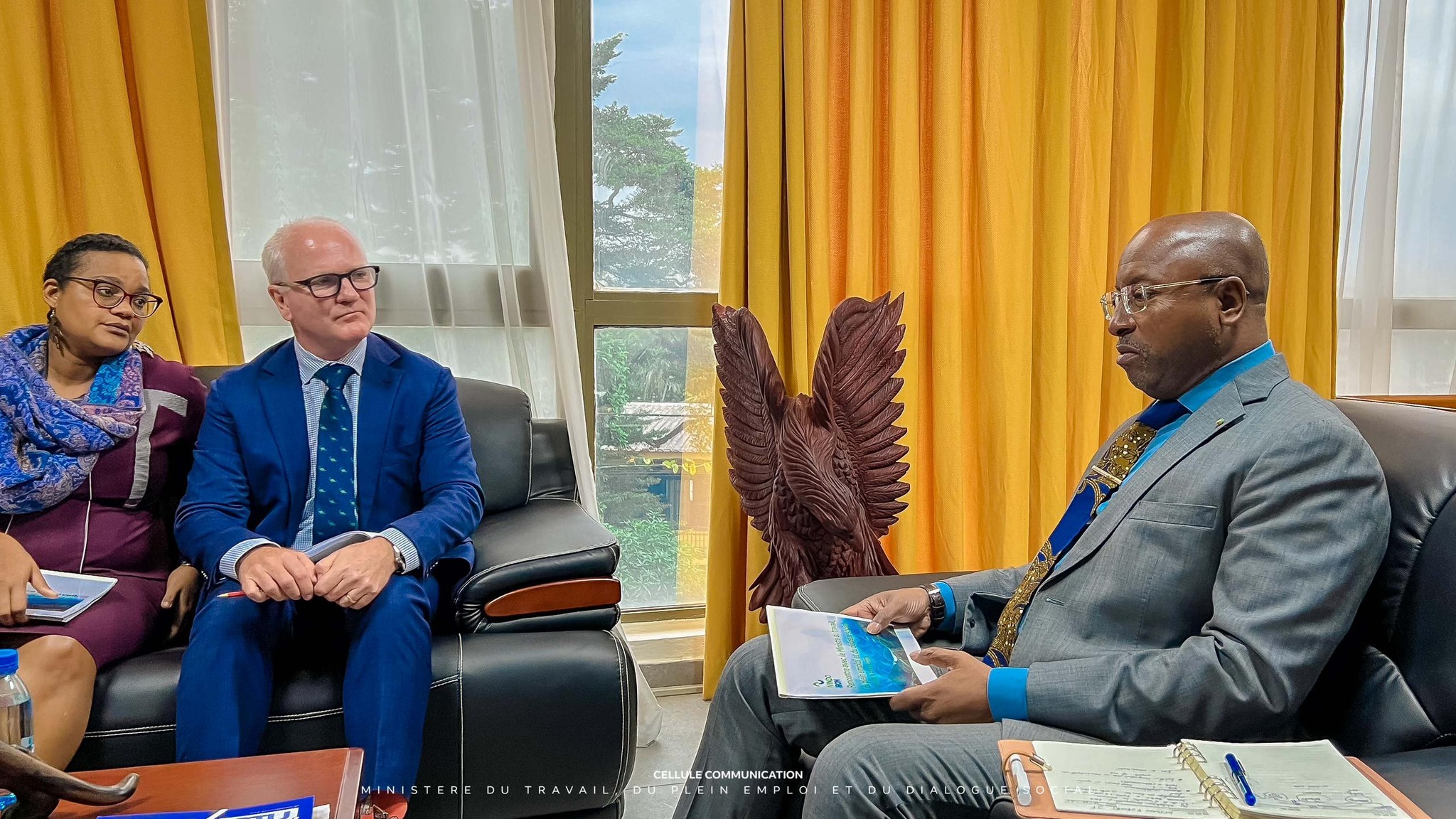 Le Ministre du Travail rencontre les responsables d’Ivindo Iron pour échanger sur le projet de fer de Bélinga