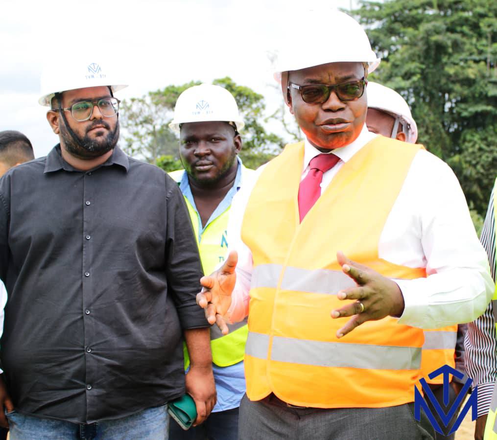 Visite de terrain sur les sites de igoumié et mindoube 1