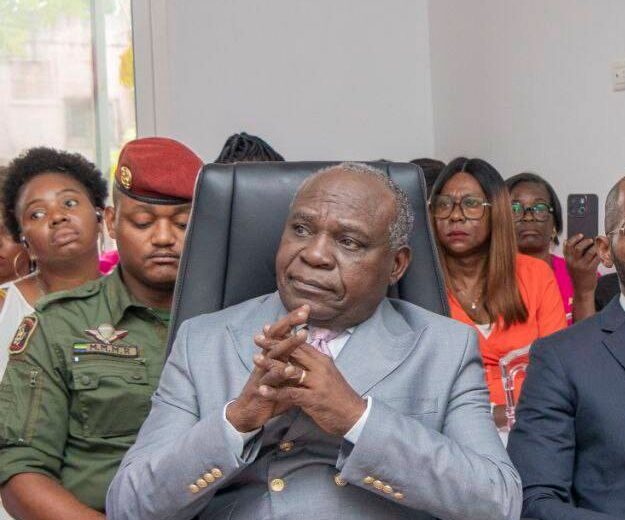 🎀 𝐎𝐂𝐓𝐎𝐁𝐑𝐄 𝐑𝐎𝐒𝐄 🎀 𝐀𝐔 𝐌𝐈𝐍𝐈𝐒𝐓𝐄̀𝐑𝐄 𝐃𝐄 𝐋’𝐀𝐂𝐂𝐄̀𝐒 𝐔𝐍𝐈𝐕𝐄𝐑𝐒𝐄𝐋 𝐀̀ 𝐋’𝐄𝐀𝐔 𝐄𝐓 𝐀̀ 𝐋’𝐄́𝐍𝐄𝐑𝐆𝐈𝐄