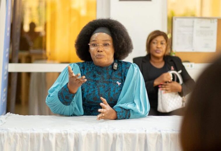 𝐌𝐈𝐍𝐈𝐒𝐓𝐄̀𝐑𝐄 𝐃𝐄 𝐋𝐀 𝐅𝐄𝐌𝐌𝐄 : 𝐑𝐄𝐍𝐅𝐎𝐑𝐂𝐄𝐌𝐄𝐍𝐓 𝐃𝐄𝐒 𝐂𝐀𝐏𝐀𝐂𝐈𝐓𝐄́𝐒 𝐃𝐄𝐒 𝐀𝐆𝐄𝐍𝐓𝐒 𝐒𝐔𝐑 𝐋𝐀 𝐑𝐄́𝐃𝐀𝐂𝐓𝐈𝐎𝐍 𝐀𝐃𝐌𝐈𝐍𝐈𝐒𝐓𝐑𝐀𝐓𝐈𝐕𝐄