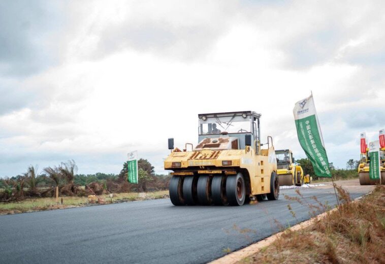 Suivi des infrastructures routiers: le Gouvernement inspecte l’Etat d’avancement du chantier FORASOL-MBEGA