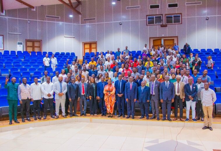 𝐉𝐎𝐔𝐑𝐍𝐄́𝐄 𝐃𝐄 𝐑𝐄́𝐅𝐋𝐄𝐗𝐈𝐎𝐍 𝐀𝐔𝐓𝐎𝐔𝐑 𝐃𝐔 𝐑𝐀𝐏𝐏𝐎𝐑𝐓 𝐌𝐎𝐍𝐃𝐈𝐀𝐋 𝐒𝐔𝐑 𝐋𝐄 𝐃𝐄́𝐕𝐄𝐋𝐎𝐏𝐏𝐄𝐌𝐄𝐍𝐓 𝐇𝐔𝐌𝐀𝐈𝐍 𝟐𝟎𝟐𝟓