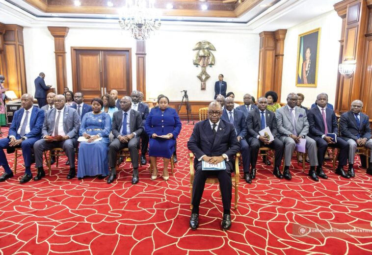 Le président de la République a reçu la démission des membres du gouvernement élus