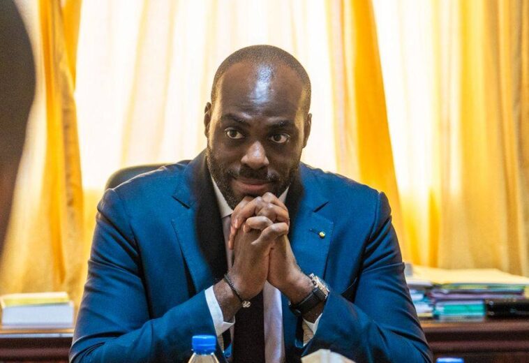 𝐀𝐮𝐝𝐢𝐞𝐧𝐜𝐞 𝐝𝐞 𝐭𝐫𝐚𝐯𝐚𝐢𝐥 𝐝𝐮 𝟐𝟏 𝐧𝐨𝐯𝐞𝐦𝐛𝐫𝐞 : 𝐚𝐜𝐜𝐞́𝐥𝐞́𝐫𝐚𝐭𝐢𝐨𝐧 𝐬𝐮𝐫 𝐥’𝐄-𝐕𝐢𝐬𝐚, 𝐥’𝐢𝐝𝐞𝐧𝐭𝐢𝐭𝐞́ 𝐧𝐮𝐦𝐞́𝐫𝐢𝐪𝐮𝐞 𝐞𝐭 𝐥𝐚 𝐩𝐫𝐞́𝐟𝐞́𝐫𝐞𝐧𝐜𝐞 𝐧𝐚𝐭𝐢𝐨𝐧𝐚𝐥𝐞