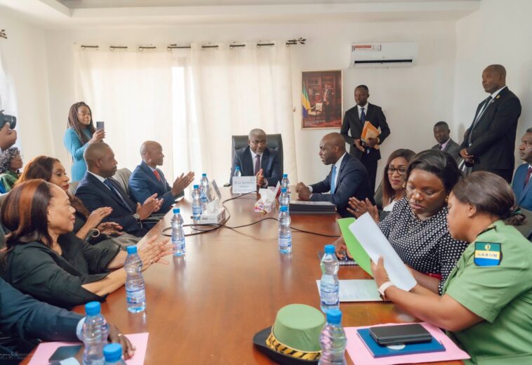 Cérémonie de passation de charges au Ministère des Eaux, des Forêts, de l’Environnement et du Climat