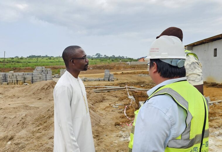 Aménagement du Territoire : Le Ministre Mays Mouissi inspecte les pôles de développement du Moyen-Ogooué et de la Ngounié