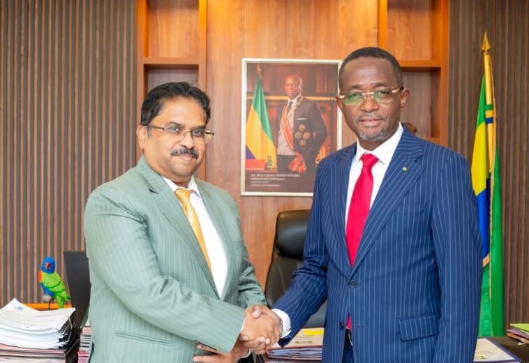 CONFÉRENCE INTERNATIONALE SUR L’INDUSTRIE LOURDE ET LA SIDÉRURGIE : LE MINISTRE DES MINES REÇOIT PERSONNELLEMENT UNE INVITATION DE LA PART DE L’AMBASSADEUR D’INDE AU GABON