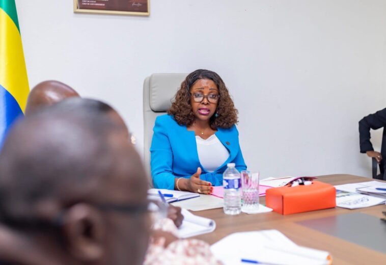 Laurence Ndong, le suivi stratégique des dossiers.