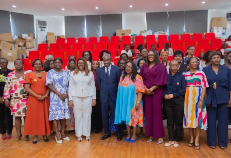 Adjoints administratifs : Acteurs clés du changement