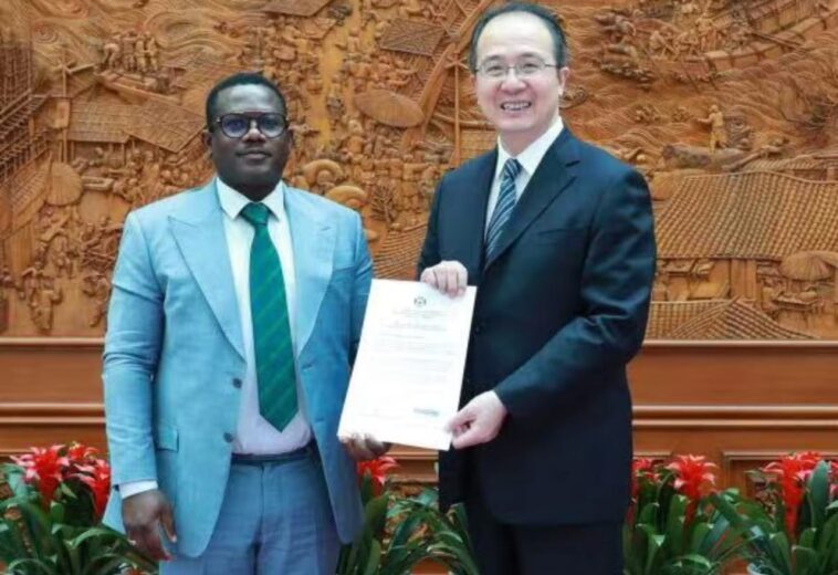 LA DIPLOMATIE GABONAISE OUVRE UNE NOUVELLE PAGE DE SES RELATIONS DIPLOMATIQUES AVEC LA CHINE